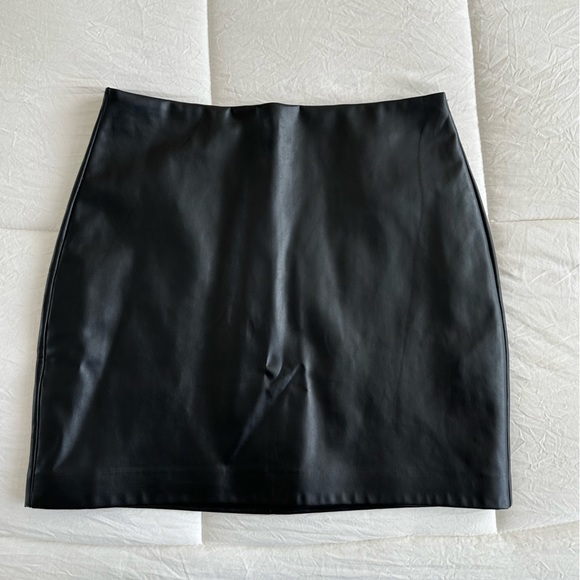 Wilfred Oracle Skirt - Picture 10 of 14